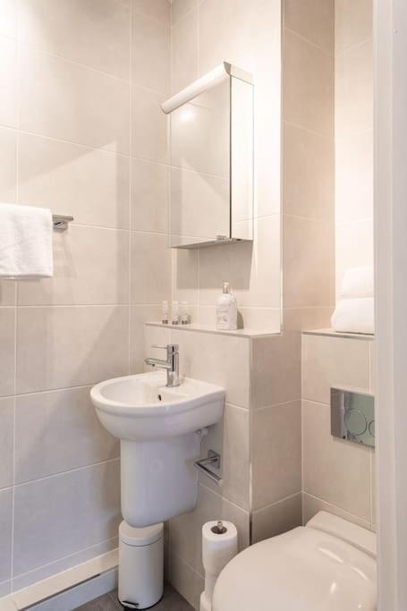 Best City Centre Luxurious Home Free Parking Belfast Exterior foto
